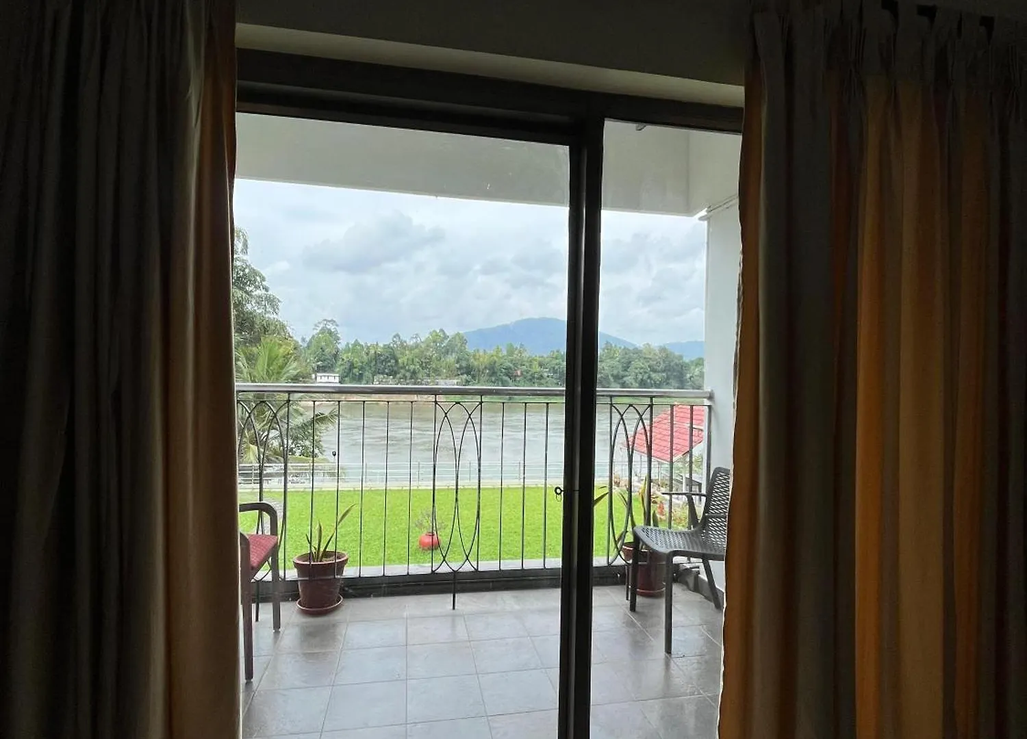 River View Resort By Periyar Ayurveda Kodanad